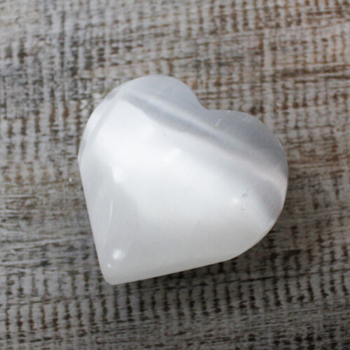 Selenite Heart Crystal - 5-6 cm