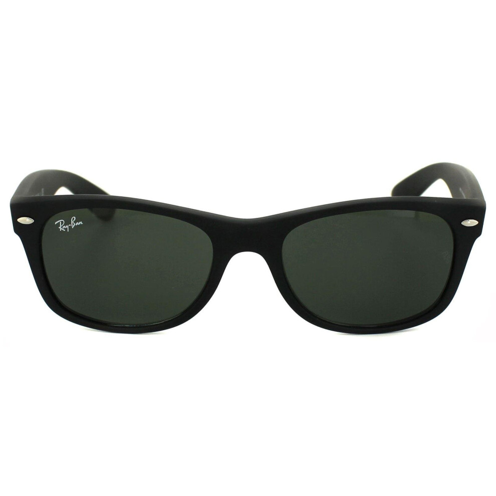 Ray-Ban Unisex Black Rectangle Rubber Green Sunglasses - Image 5