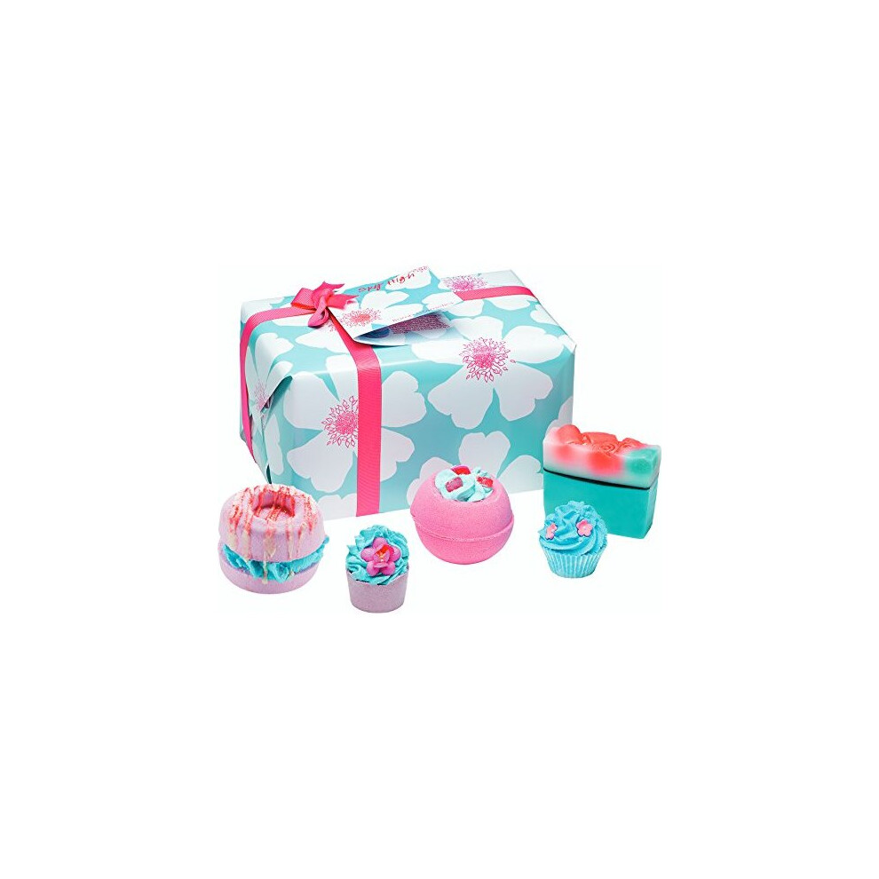 Bomb Cosmetics Sky High Handmade Wrapped Bath and Body Gift Pack, Contains 5-Piece, 380 g