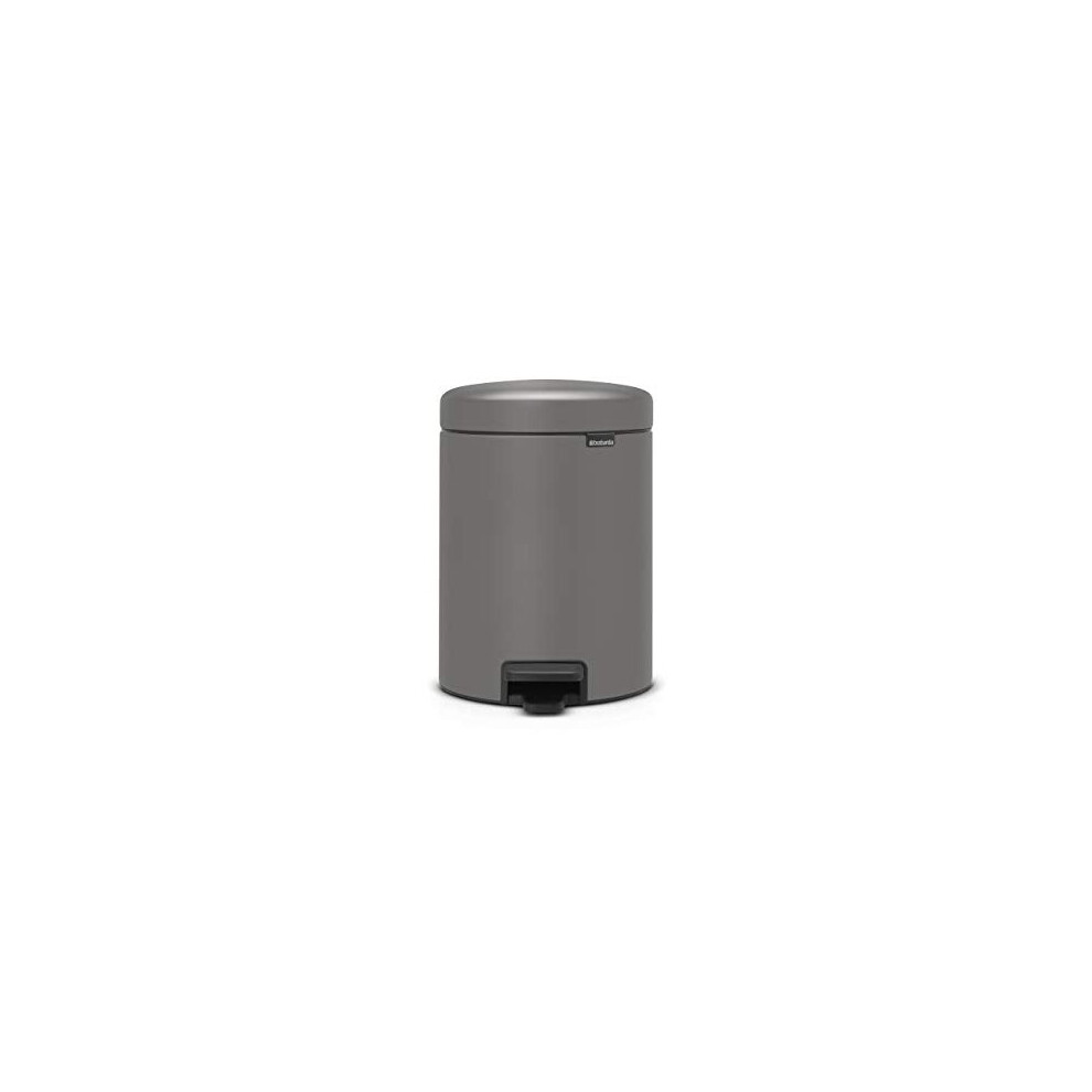 Brabantia Pedal Bin Newicon with plastic inner Bucket, Mineral Concrete Grey - 5 L