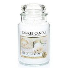 Yankee Candle Scented Candle | Wedding Day Large Jar Candle | Burn Time: Up to 150 Hours