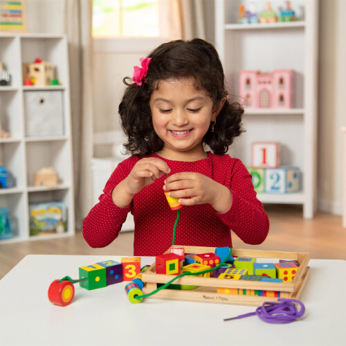 Melissa & Doug Melissa & Doug Deluxe Wooden Lacing Beads 1
