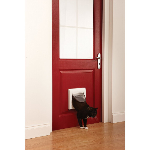 Staywell Classic Magnetic Cat Flap White 2