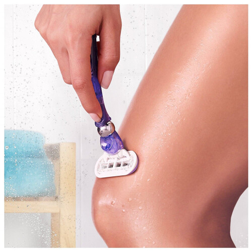 Gillette Gillette Venus Swirl Flexiball Women's Razor + 3 Replacement Blades, Bundle Pack 1