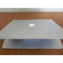 Apple MacBook Pro 13-Inch "Core 2 Duo" 2.26 - Refurbished