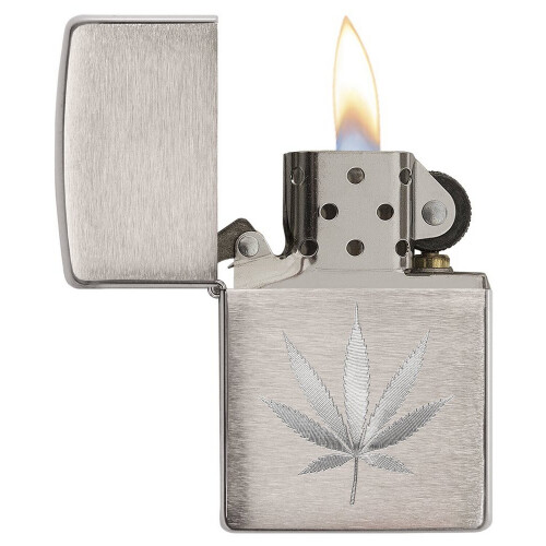 Zippo Zippo Leaf Design Brushed Chrome Windproof Cigarette Lighter Smokers 1