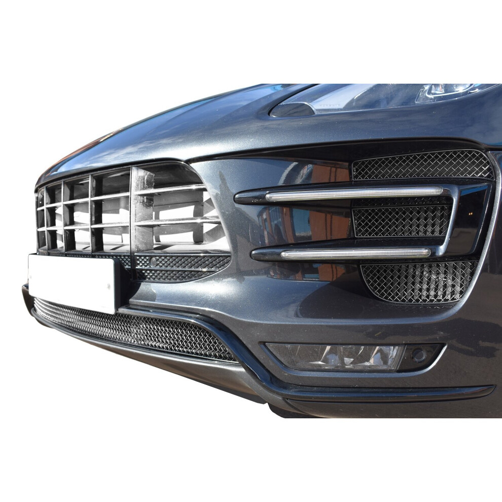 (Silver) Porsche Macan Turbo - Front Grille Set Silver 5060468074772