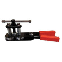 45 deg Swing Release Flaring Tool