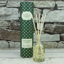 The Country Candle Company Superstars 100ml Reed Diffuser Gift Set Cinnamon & Apple