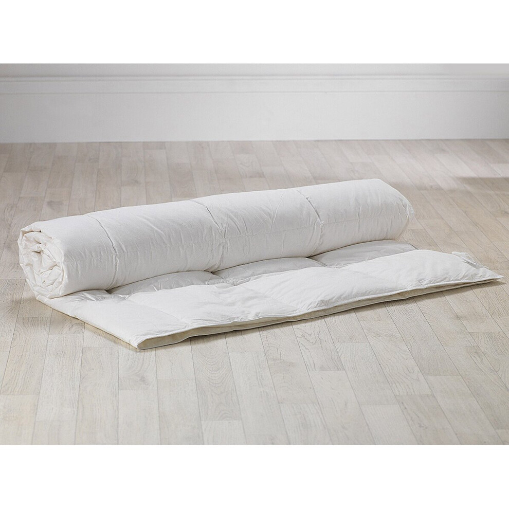 Lancashire Textiles (Super King) Goose Feather And Down Duvet White