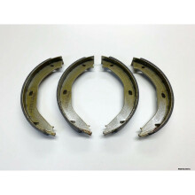 Parking Brake Shoes Set for Jeep Grand Cherokee WJ 1999-2004 PBS/WJ/001A