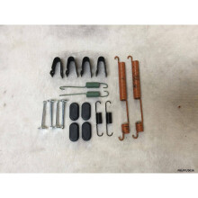Parking Brake Shoes Fitting KIT for Chrysler PT Cruiser 2001-2010 PBS/PT/003A
