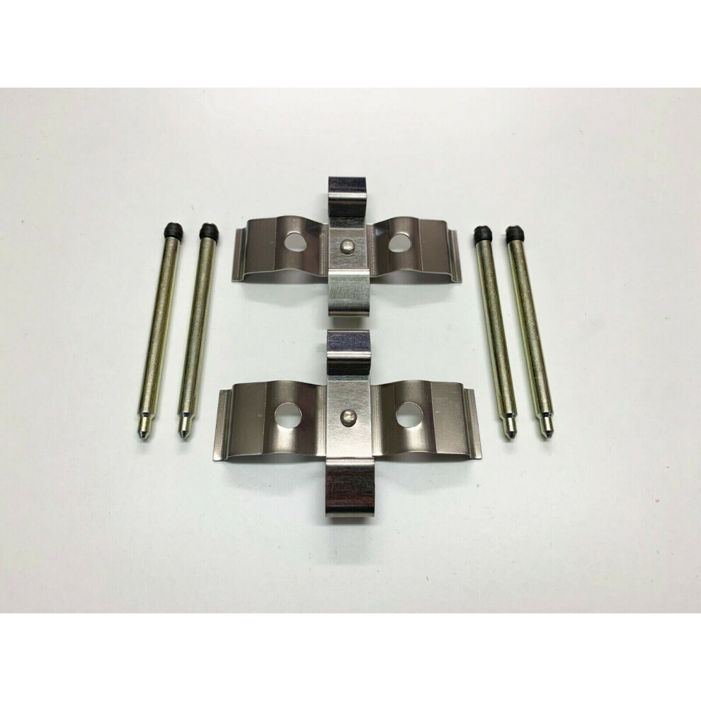 Rear Brake Pads Fitting KIT FOR JEEP CHRYSLER DODGE SRT8 PACKAGE 2005-2019