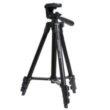 Aluminum Universal Tripod Stand for Cameras, Camcorders & Smartphones | 2.5kg Load, 360 Swivel Head, 1060mm Reach, Includes Phone Holder & Case – UK