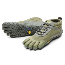 (40) Vibram V-Trek Insulated Women's Five Fingers All Terrain Trainers