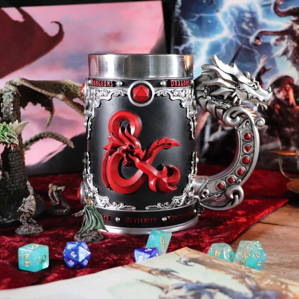 Nemesis Now Black/Red - D20 - Dungeons & Dragons Tankard