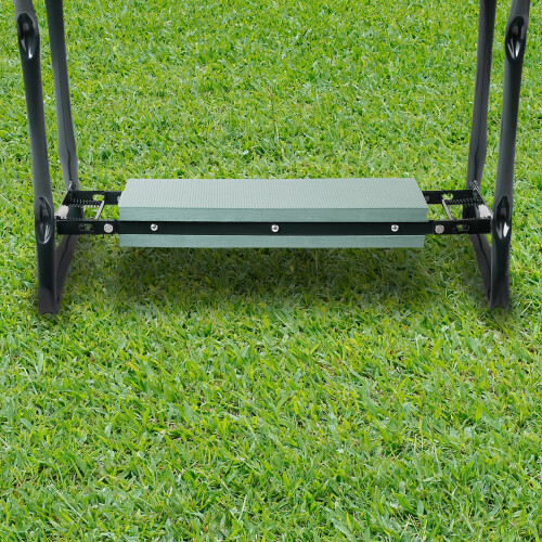 Garden Kneeler & Seat 1