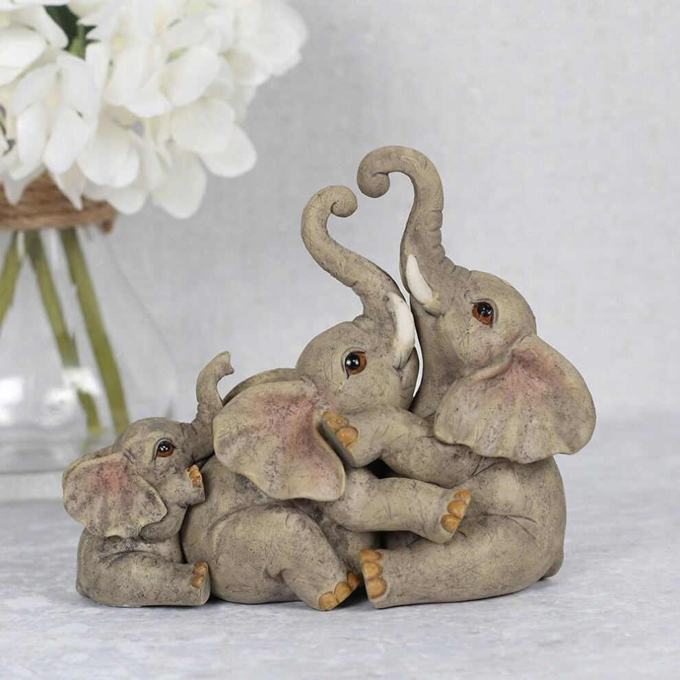 ELEPHANT FAMILY ORNAMENT