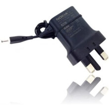 Nokia AC-11X Mains Charger Thin Pin For C7 C6 N97 N95 N96X6 N8