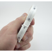 HAND A Roll of Fold Silk Size Label Tabs - White, 500pcs (Size 18)