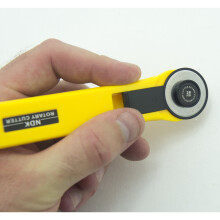 HAND NDK RC-28 Rotary Cutter with 28 mm High Speed Steel Blade and Safety Lock