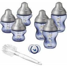 Tommee Tippee Closer to Nature Newborn Baby Bottle Starter Set, Narwhal, Blue