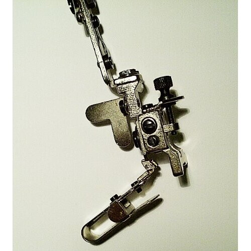Industrial Sewing Machine Foot Supporter/ Measurer & Guide 1