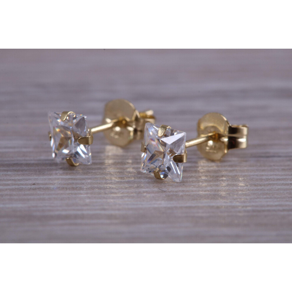 9ct Gold 2mm Square cut real Diamond Look Stud Earrings