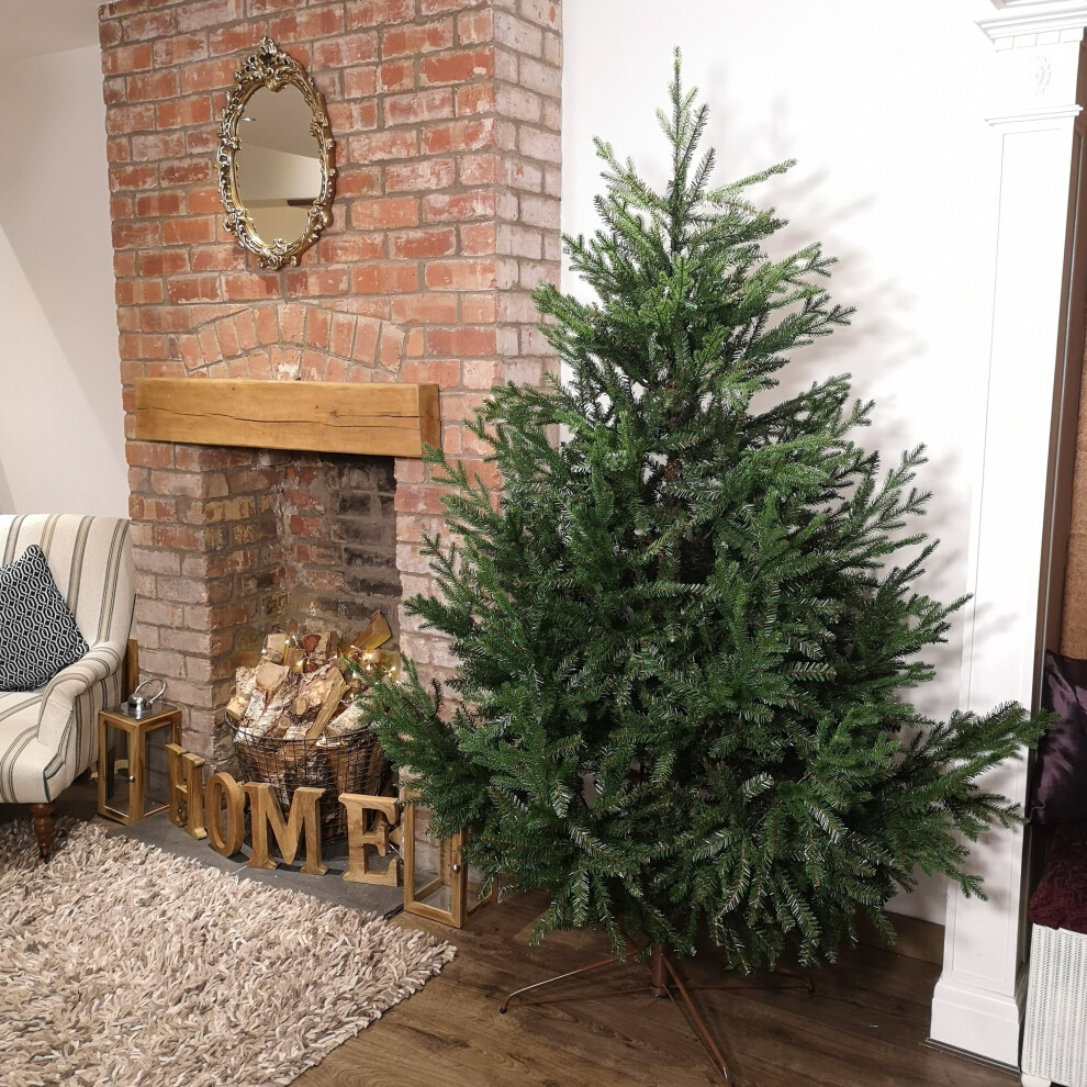 Premier 7Ft Glenshee Spruce Artificial Christmas Tree - Pe & Pvc Mix, Natural Look, Hinged Branches, 210Cm Tall, 150Cm Wide Green