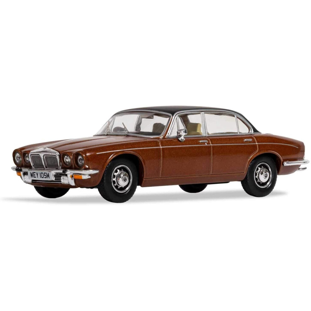 Caramel Daimler Double Six Series 2 Vanden Plas Corgi 1:43 Model Car