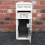 Hvit Royal Mail-postkasse 7