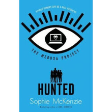 The Medusa Project: Hunted | Paperback