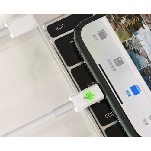 PD 20w Data Cable PD Fast Charging Cable Smart Light Changing Fast Charging Cable Suitable for Apple IPhone12 1