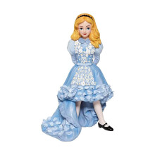 Disney Couture de Force Alice in Wonderland Figurine