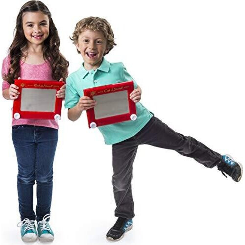 Etch A Sketch, Classic Red Drawing Retro Toy with Magic Screen, ??a ?????e? 3 ?a? ??? 2