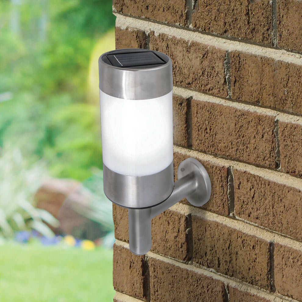 GardenKraft 19490 Stainless Steel Solar Powered Wall Light / Weatherproof