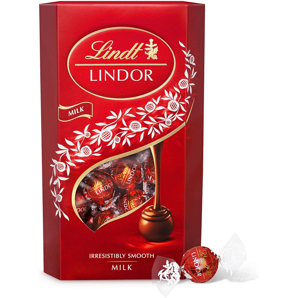 Lindt Lindor Milk Chocolate Truffles Box - approx. 48 Balls, 600 g - The Perfect Gift - Chocolate Balls with a Smooth Melting Filling