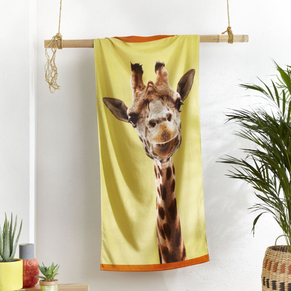 Catherine Lansfield Giraffe Living The High Life 100% Cotton Beach Towel, Yellow