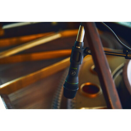 Mackie EM-89D Dynamic Vocal Microphone 1