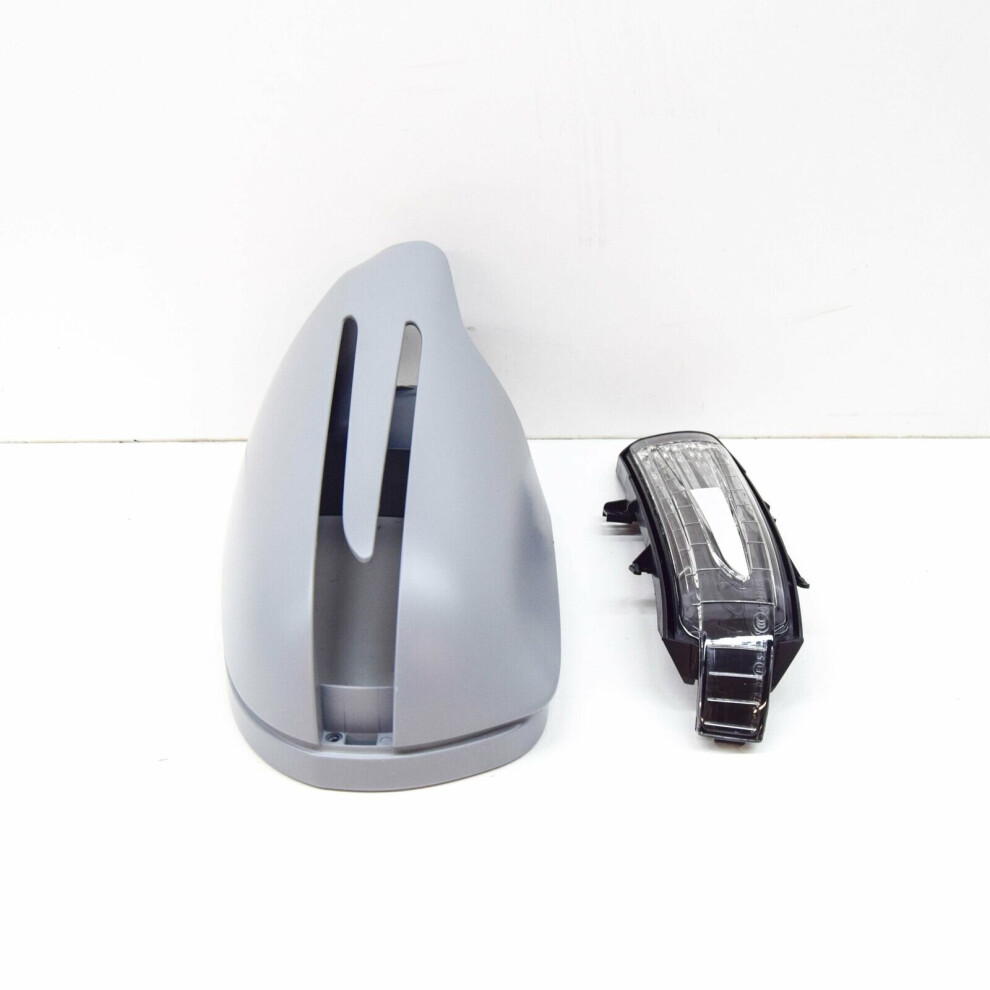 MB SLK R171 Left Mirror Trim With Blinker Light A17181003649775  