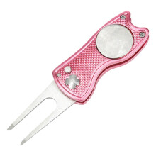 Stainless Steel Folding Golf Divot Repair Fork with Magnetic Button Pitch Groove Remover Cleaner Pitchfork Switchblade Tool