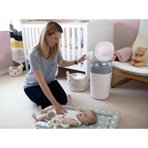 Tommee Tippee Tommee Tippee Twist and Click Advanced Nappy Bin Starter Set with 6 x Refills 2