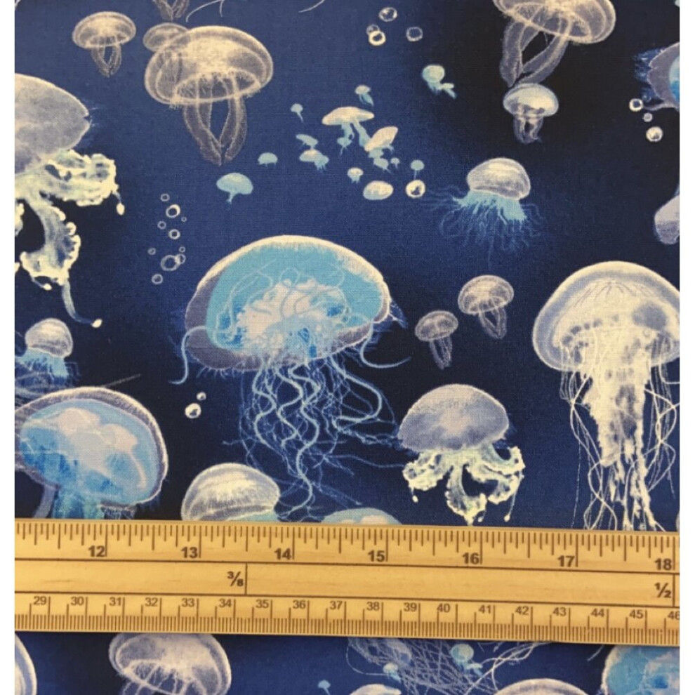 Fat Quarter Deep Sea Jellyfish Blue 100% Cotton Fabric