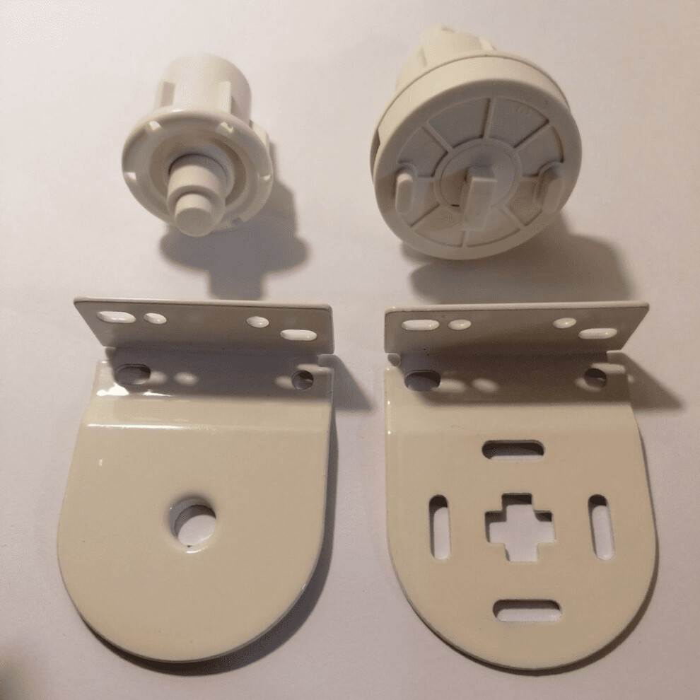 (750mm, White Plastic) 32mm Standard (Unishade) Roller Blind Kit-image-OPC-P7DBGNR-NEW