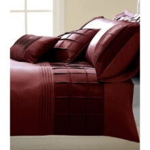 Catherine Lansfield Luxor Pillowshams Red