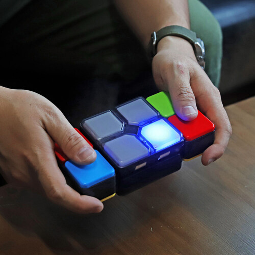LED Music Magic Cube Puzzle Flip Slide Multiplayer Electronic Game Toys