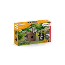 Schleich Wild Life Nutty Mischief Playset – Skunk, 2 Raccoons, Barrel & Walnut, Hand-Painted Multicolour Figures