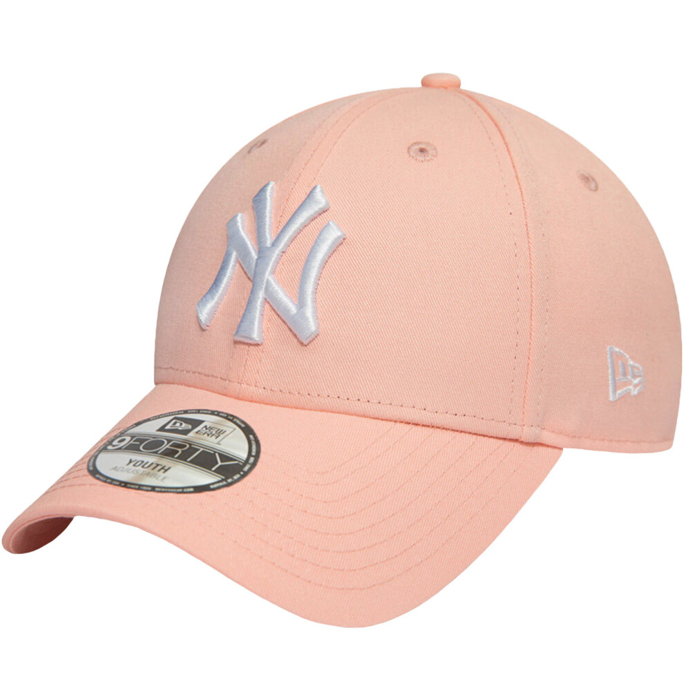 New Era Youths New York Yankees League Essentials 9Forty Cap - 6-12 Yrs Pink