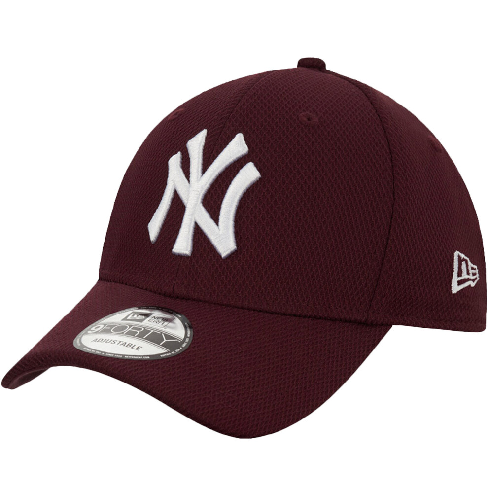 New Era Mens New York Yankees Essential 9Forty Adjustable Cap Hat - Maroon