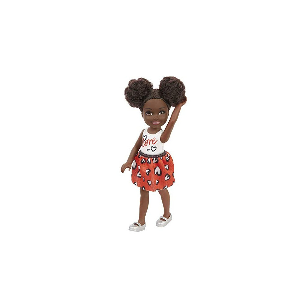 Mattel Barbie Chelsea And Friends Doll With Love Heart Top Gxt35